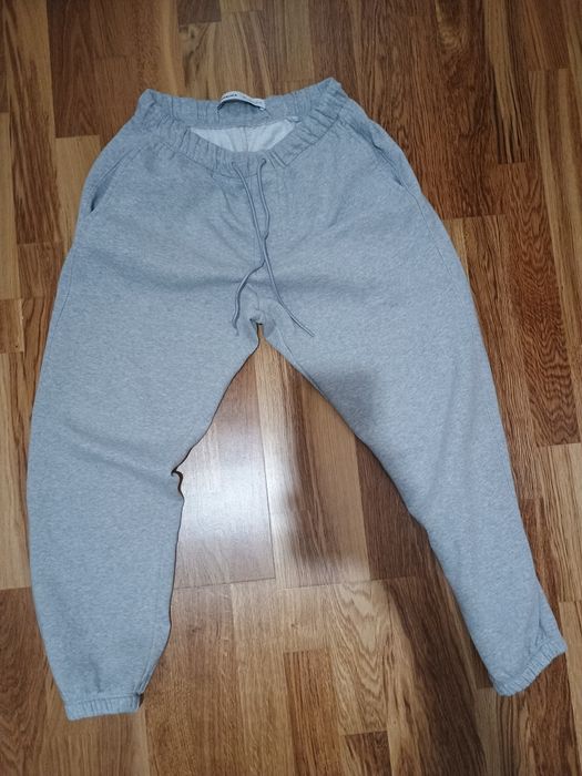 Pantaloni de trening Bershka