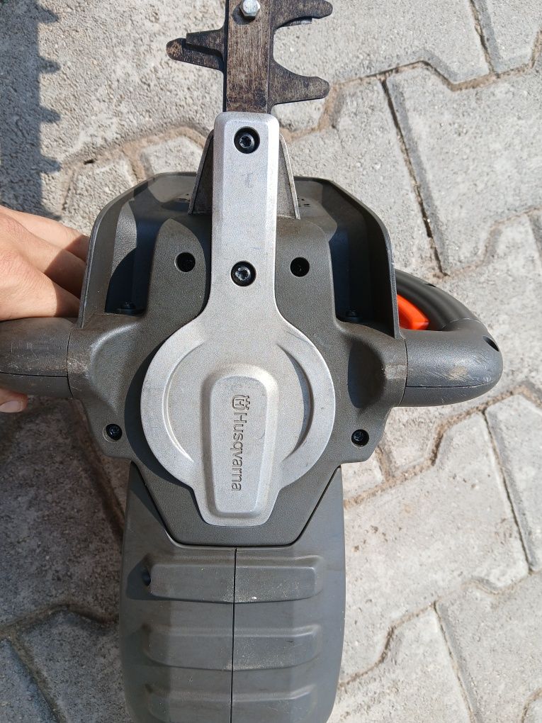 Храсторез husqvarana