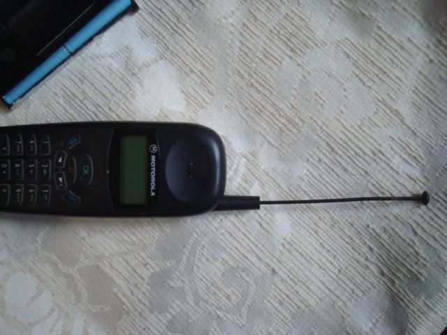 Лот колекционерски телефони Motorola mp1 e plus и Bosch 509