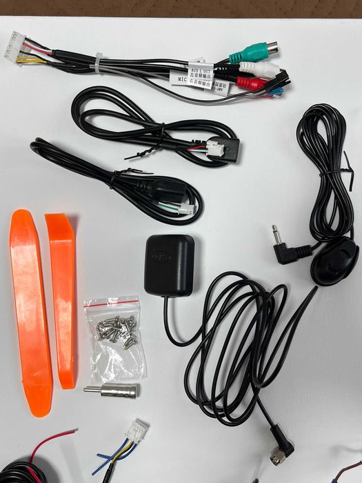 9" QLED Android 15 Мултимедия|4/64GB|Wireless CarPlay &  Auto|Камера