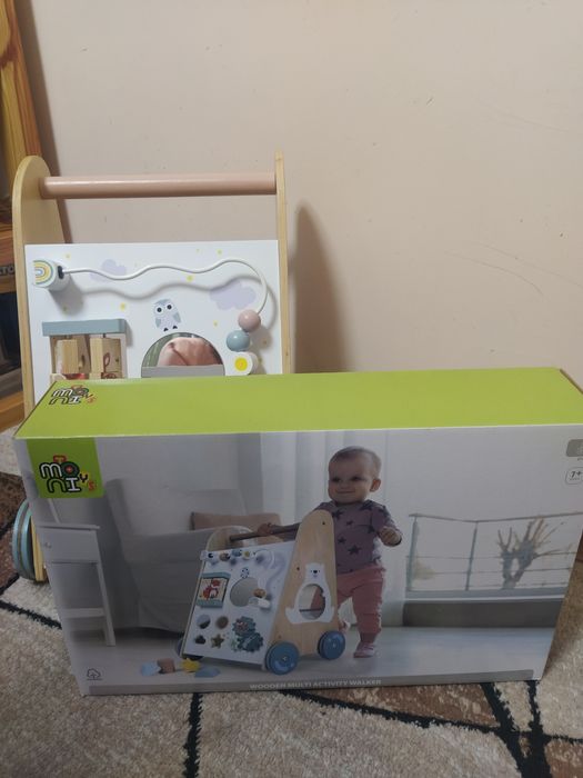 Дървена проходилка Moni Toys