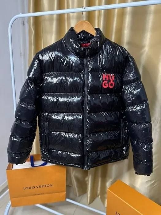 Geci bărbați calitate superioară 
Hugo bleumarin S M l Xl xxl 
Hugo ne