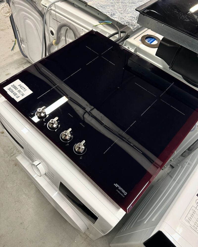 Plita incorporabila cu inductie Smeg  SI364BM