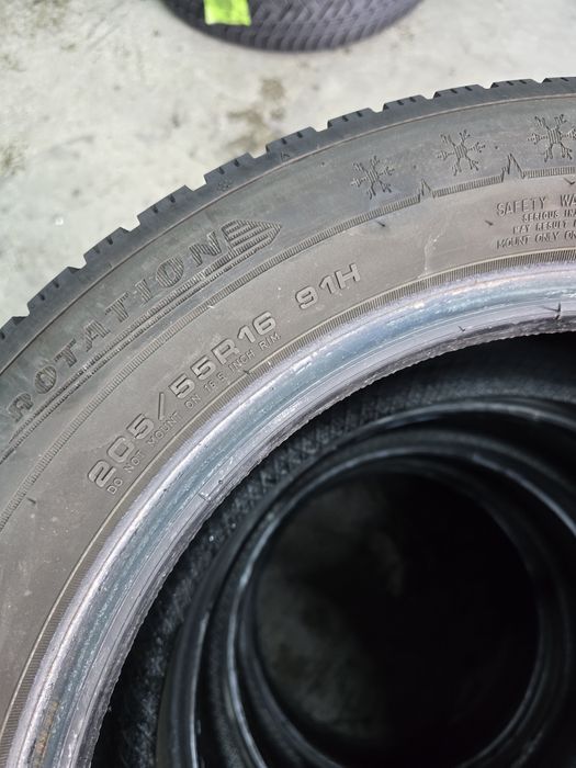 4x 205/55/16 M+S DUNLOP Stare excelentă