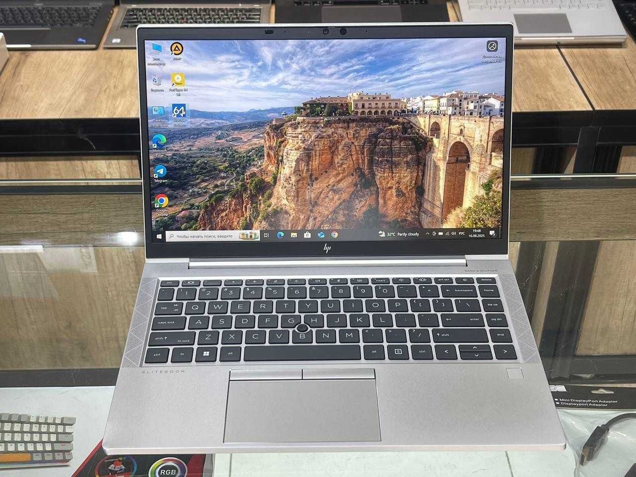HP ELITEBOOK 845 G7 AMD Ryzen 7 4750U озу8гб хард256ssd