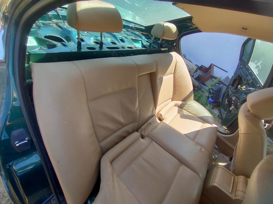 Продавам кожен салон  за BMW E46