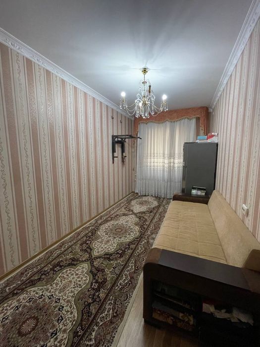 *4 хона. 2 этаж 5 этажка. 95 м². Алока. кафе Мехмон