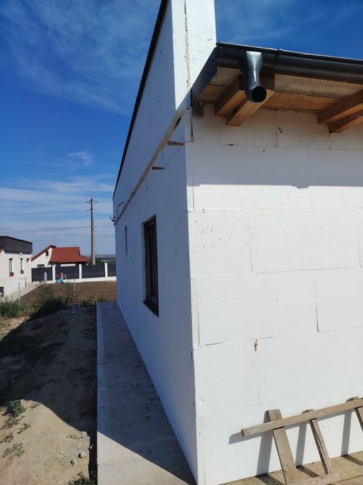 Firma de construcții
