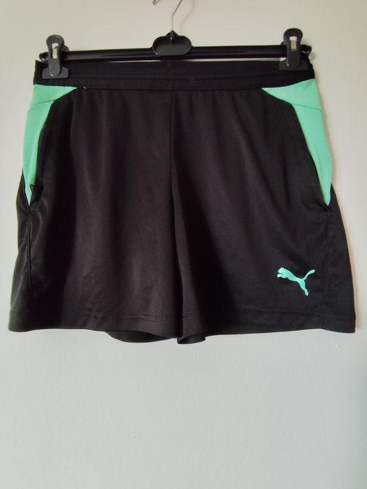 Puma , pantaloni scurți dama