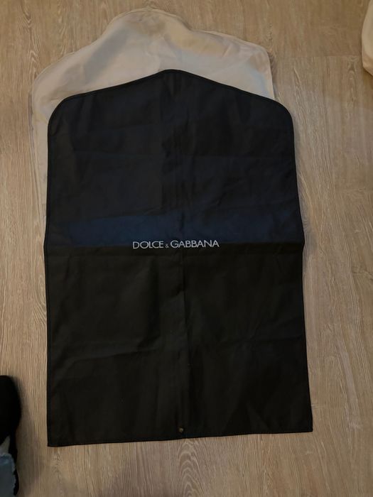 Чанта за дрехи dolce gabbana Moncler Burberry