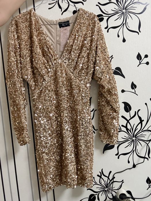 Златиста официална рокля на BSB