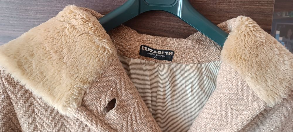 Дамско палто от естествена вълна.ELIZABETH