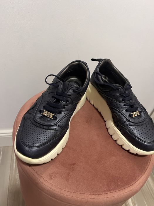 Adidasi casual USPA