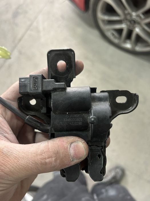 Части за Форд мустанг