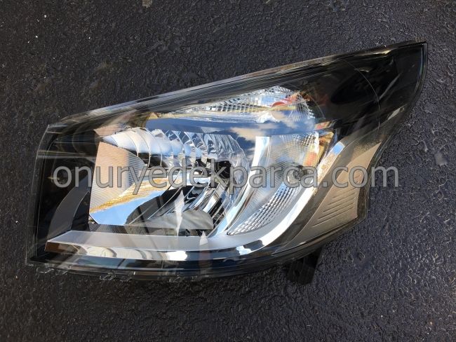 Faruri Far stanga dreapta NOU Renault Trafic 2014 2015*2016 2017*2018.