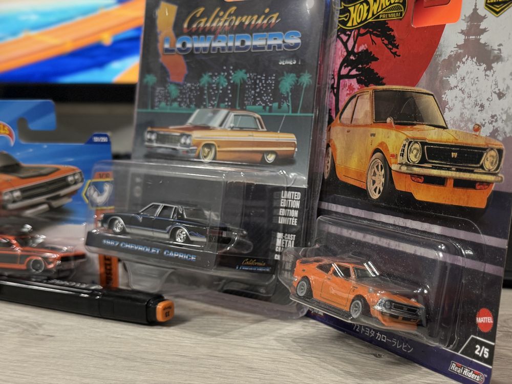 Hot Wheels Premium Mainline Greenlight 1 / 64 колекционерски модели