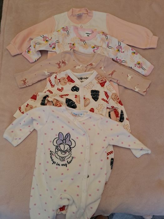 Нови бебешки бодита Англия