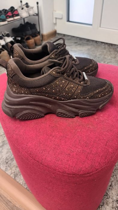 Adidasi dama Steve Madden originali