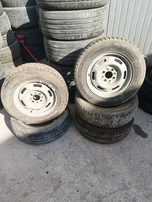 Срочно продам шыни
