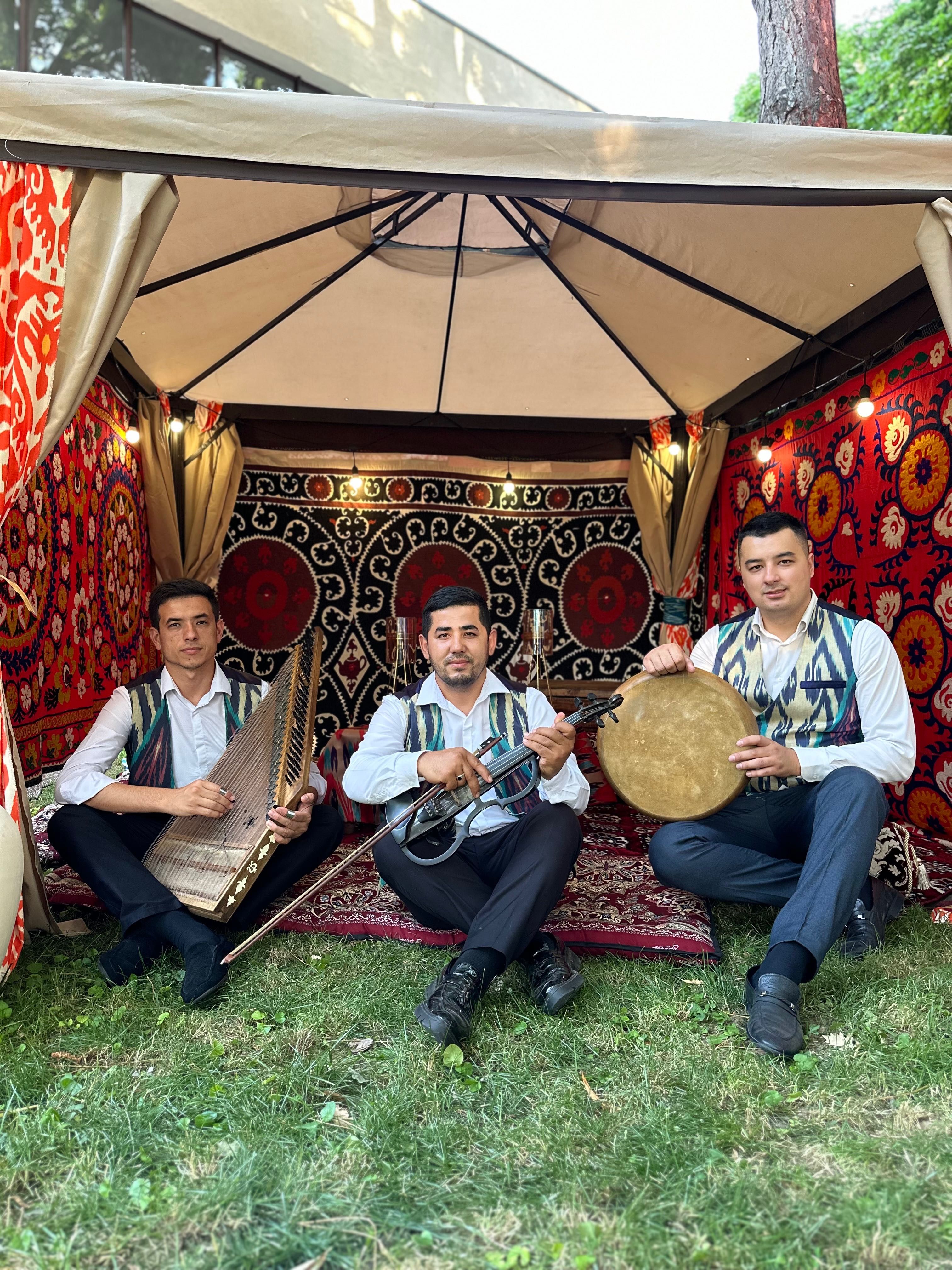 To’y tadbirlari uchun Muzikantlar jamoasi
