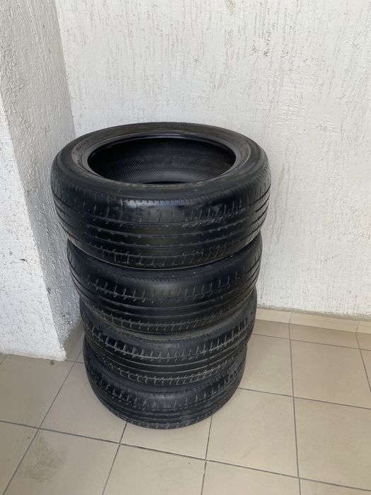 Продам комплект шин