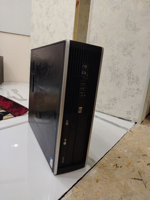 Продаётся компютер.