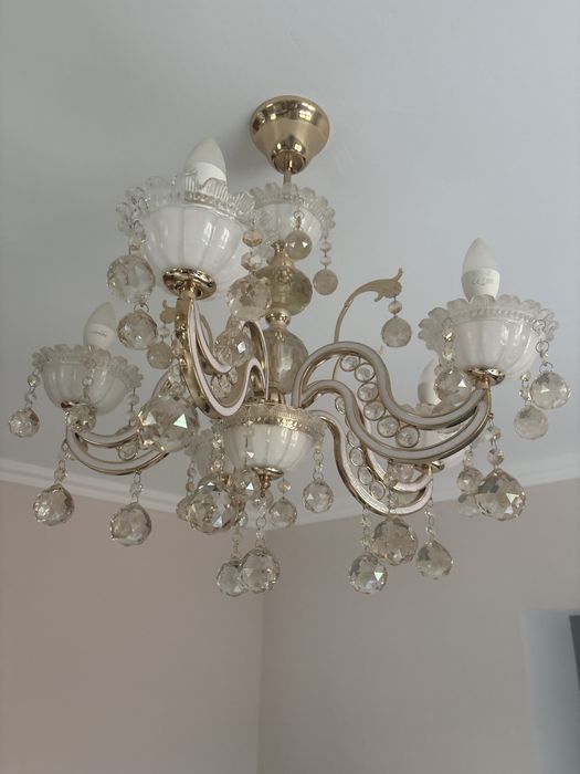 Candelabru stare buna
