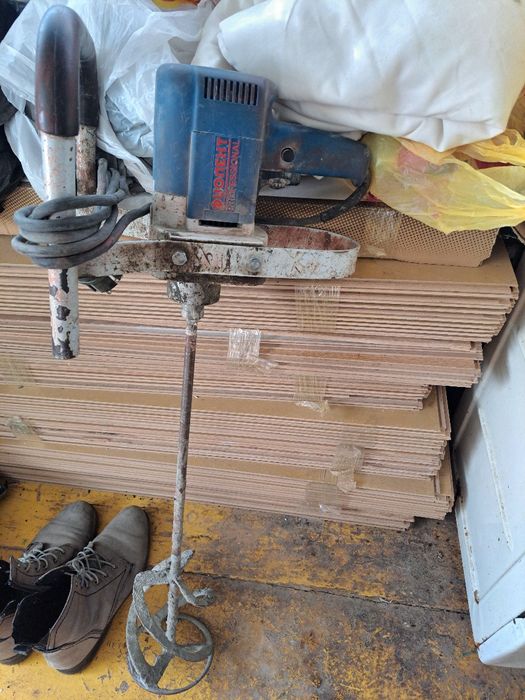 Миксер строительный