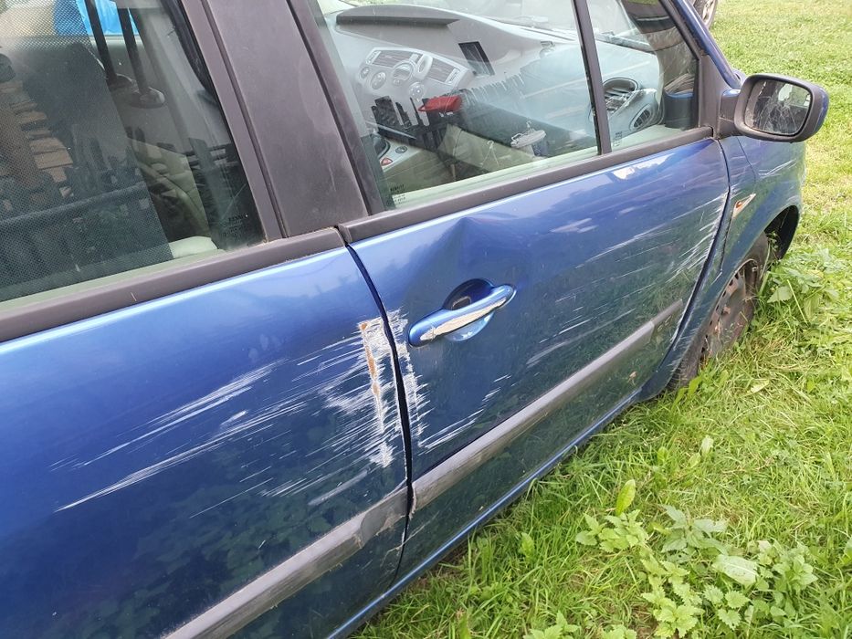 Renault Scenic II pentru piese