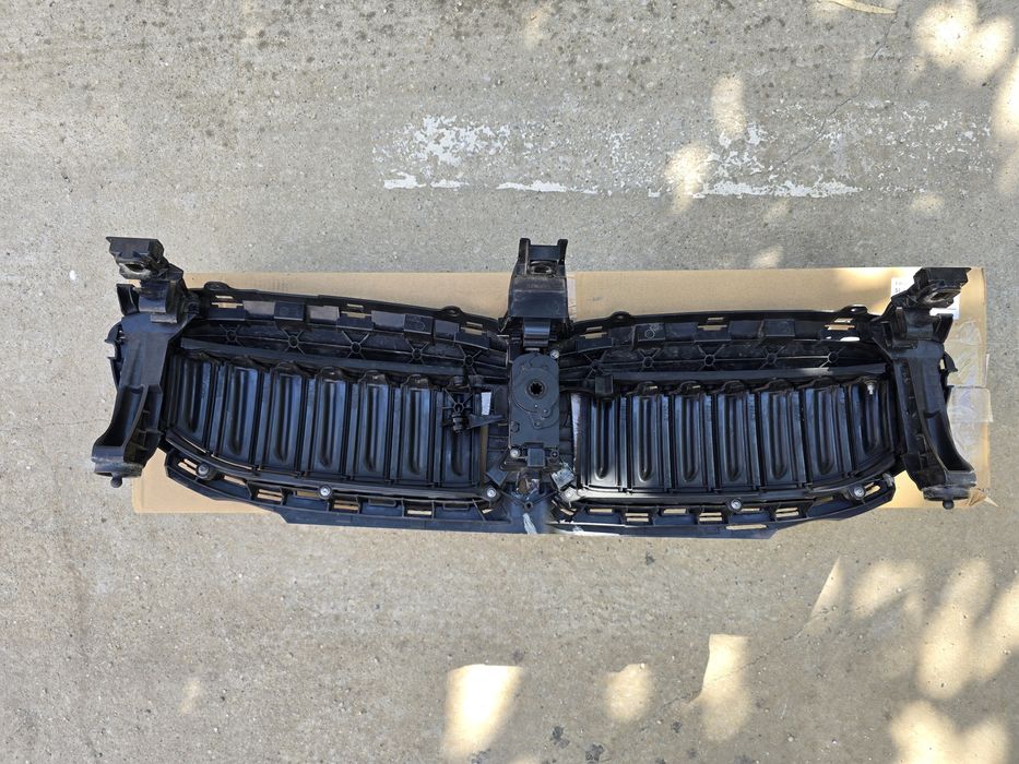 Grila activa cu actuator bmw g20 g21 g28