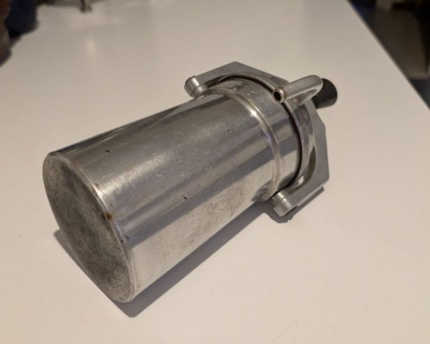 Fierbator de cafea mica, pentru doua persoane