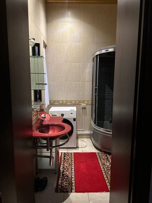 Аренда в центре города 3 комнатная 700$