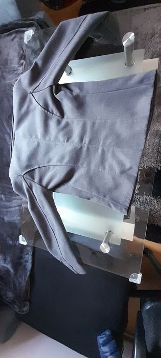 Vând palton dama mărimea M / S