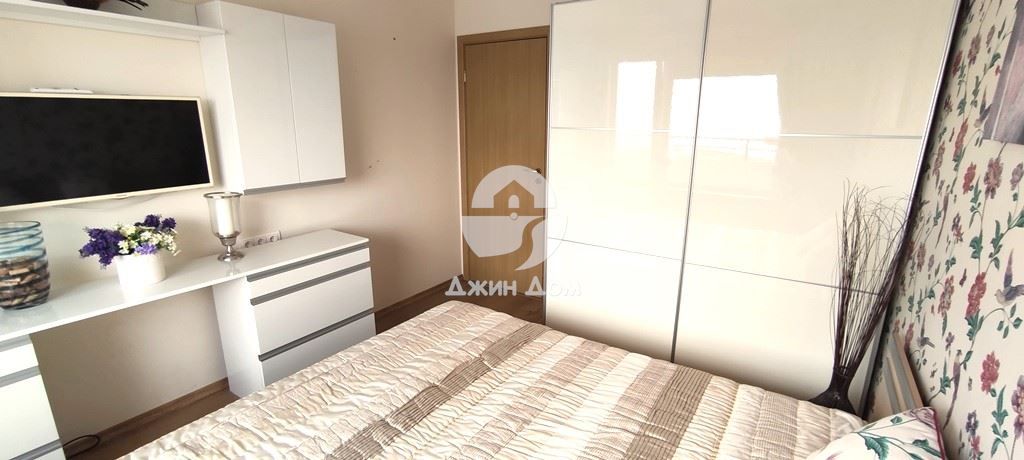 Продава се Тристаен апартамент в к.к. Елените - 135 кв.м за 1445 €/кв.м - Снимка #8