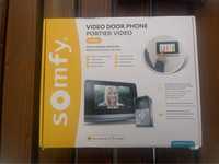 Sistem videointerfon Somfy V500  cu display tactil