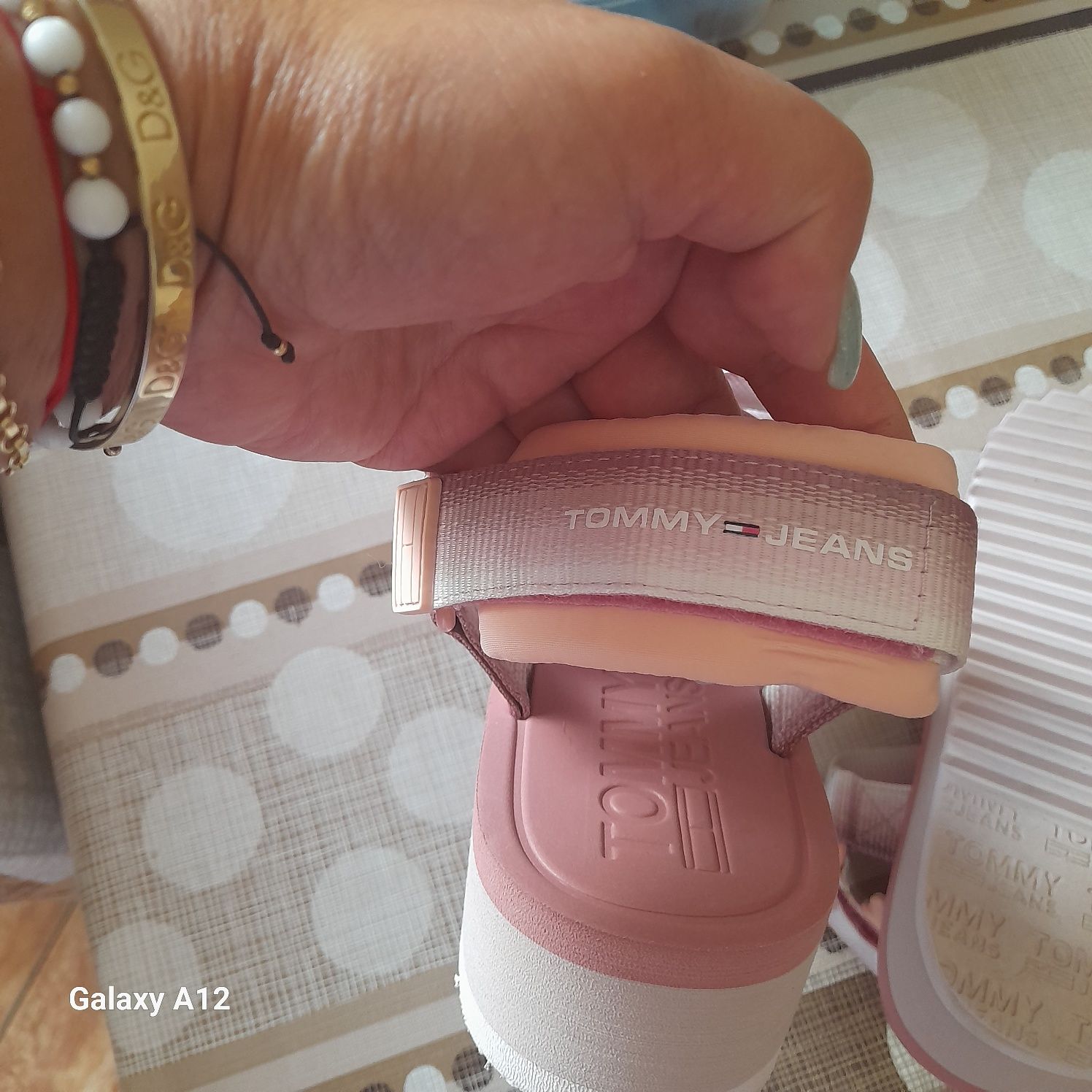 Sandale Tommy Hilfiger originale noi