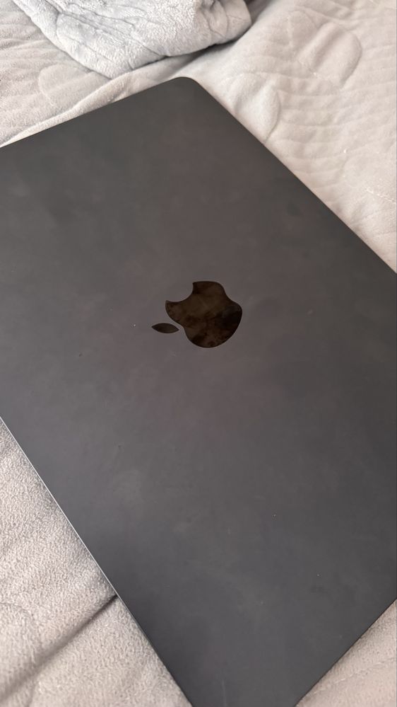 Mac book air 256 г/ 8г