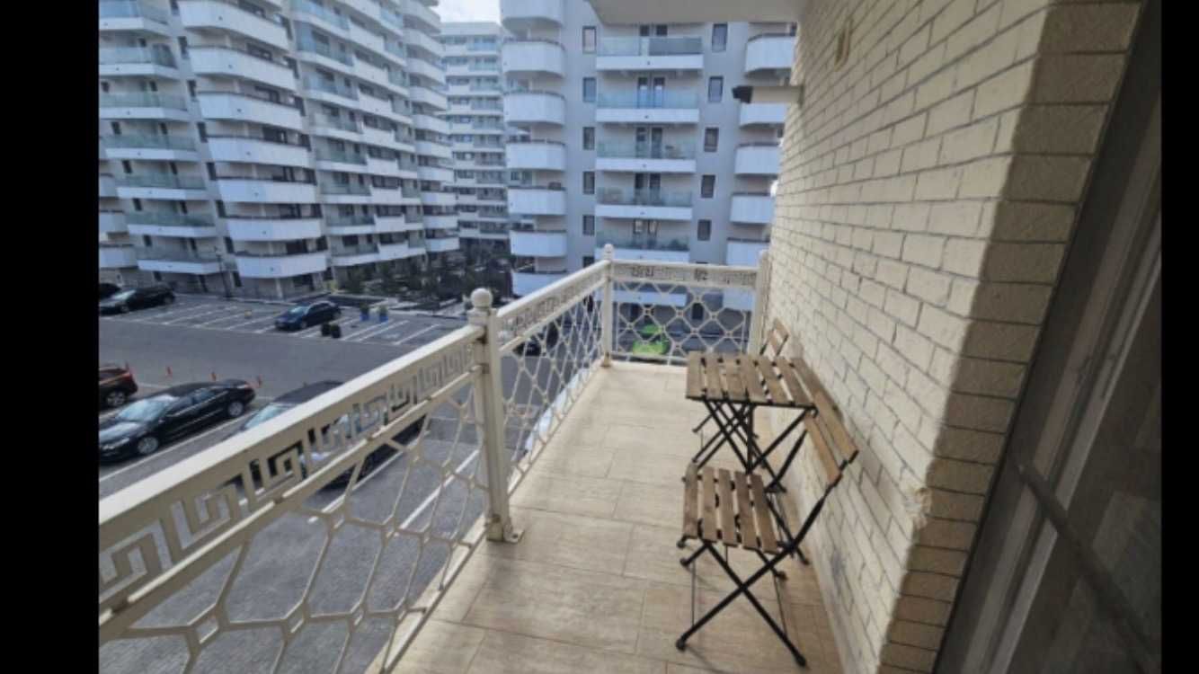 Proprietar,inchiriez apartament Royal Town/Inamstro