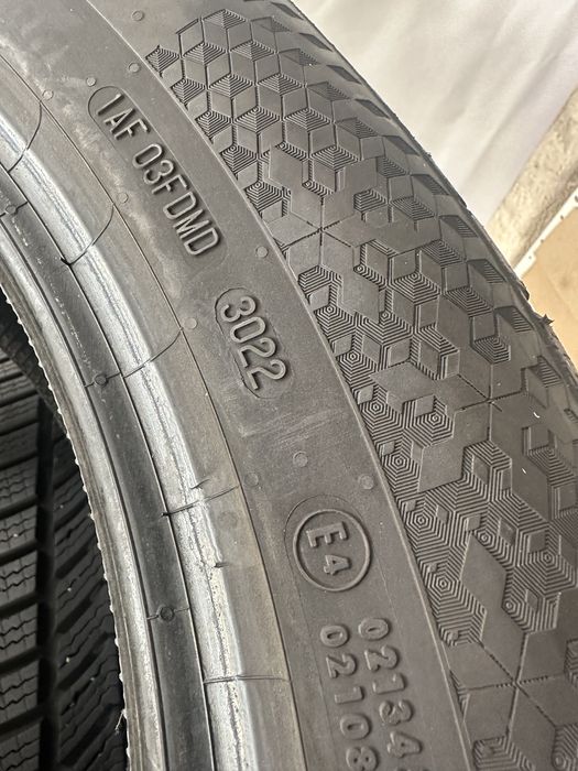 235/55/19 Continental dot22