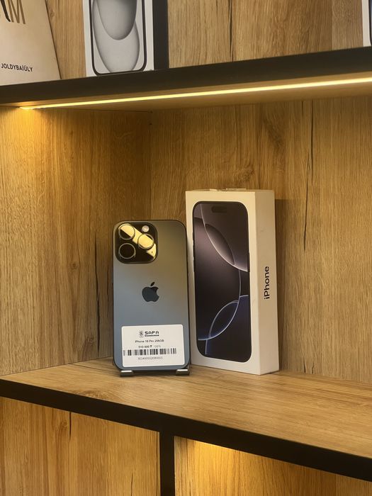 Айфон 16 про черный 256гб 100%