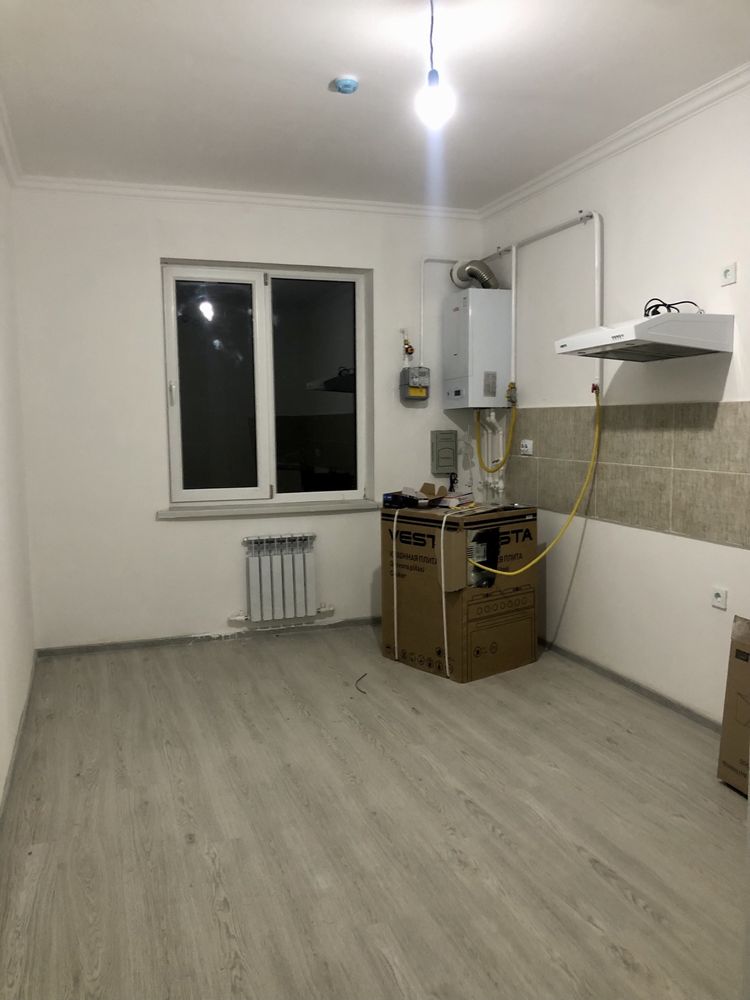 Срочно продам 1 комнатная квартира на Сергели спутник 16А 5й метро 1км