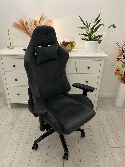 Scaun catifea gaming