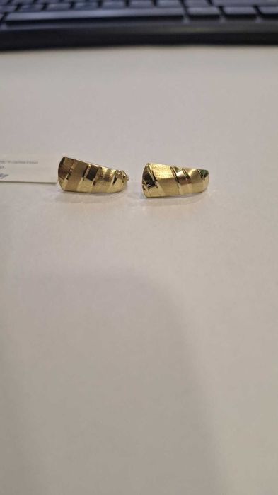 Златни Обеци 1.60гр 04981-25