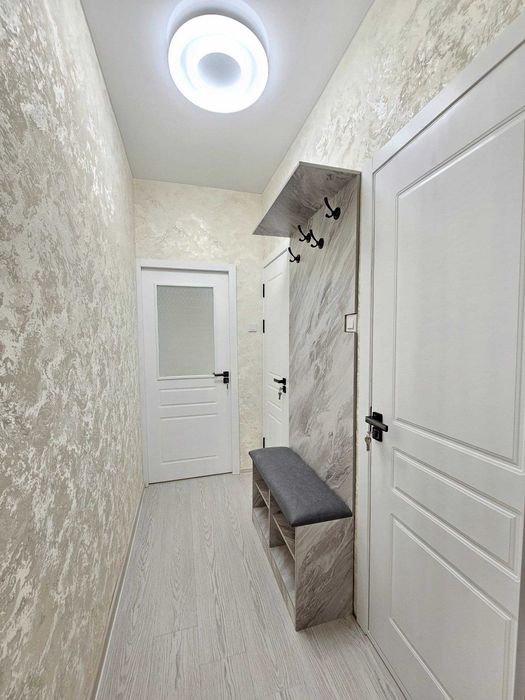 Тайер 2хонали Евро ремонтли уй сотилади. Чилонзор. 19-квартал.