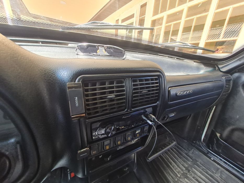 Волга газ 3110 сотилади 2000 йилда ишлаб чикарилган бензин