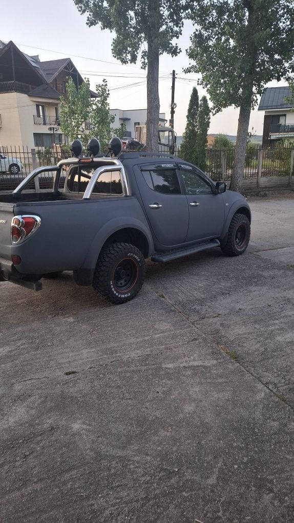 Mitsubishi l200 2011 2,5 178.cp