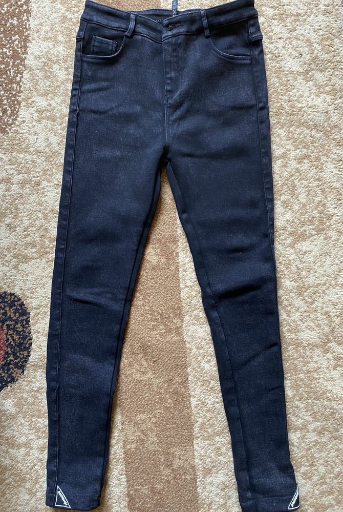 подростковые утеплённые джинсы
