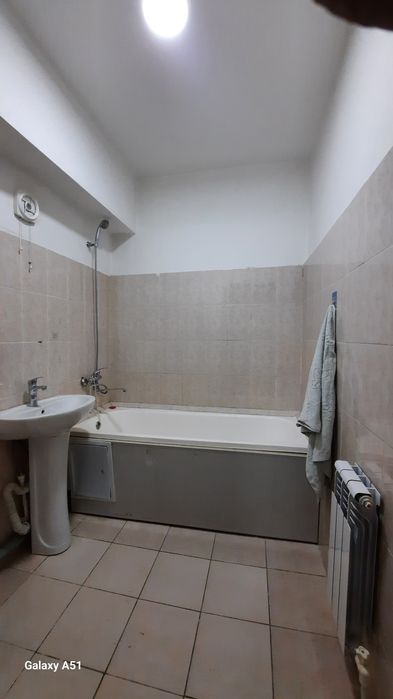 Срочно продаётся Янгихаёт-9  2/5/7 Новостройка