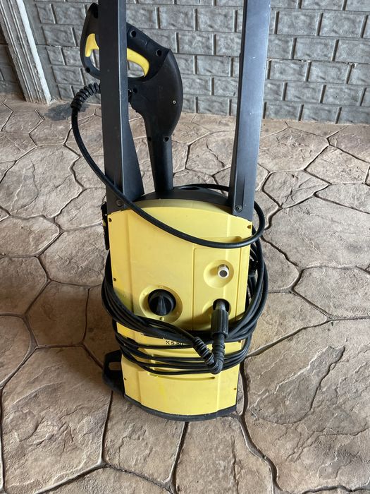 Vand aparat de spalat cu presiune