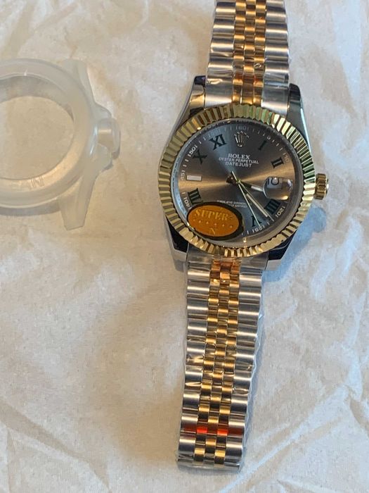 часовник Rolex  ,